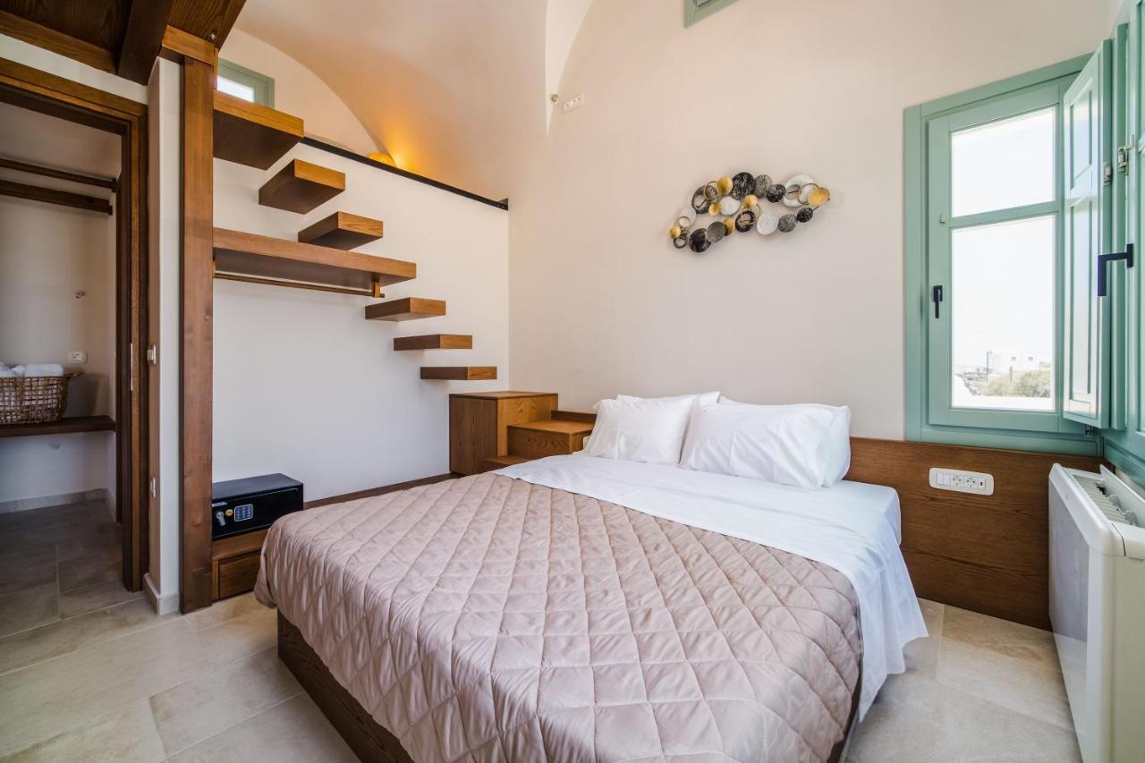 New Villa Katerina - 6 Villas & 6 Private Jacuzzi Emporio  エクステリア 写真