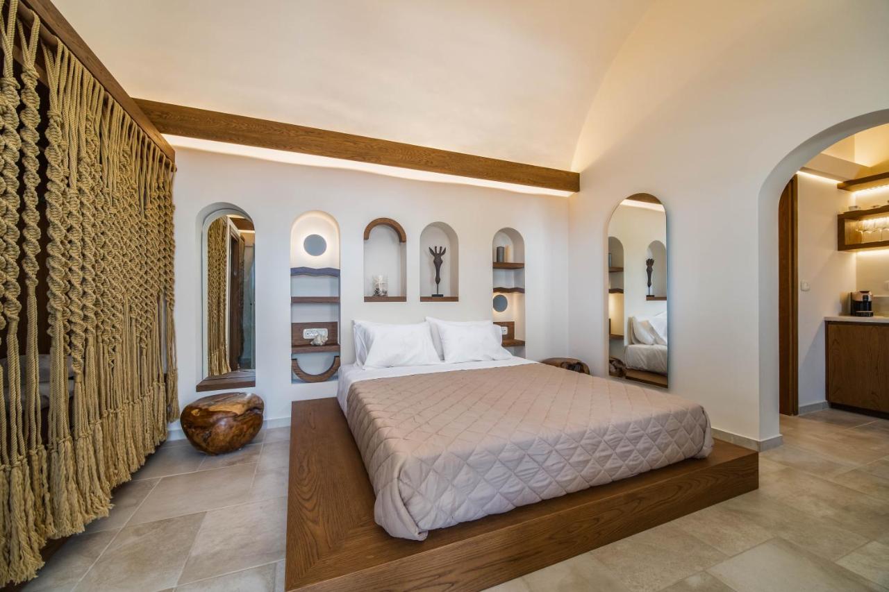 New Villa Katerina - 6 Villas & 6 Private Jacuzzi Emporio  エクステリア 写真