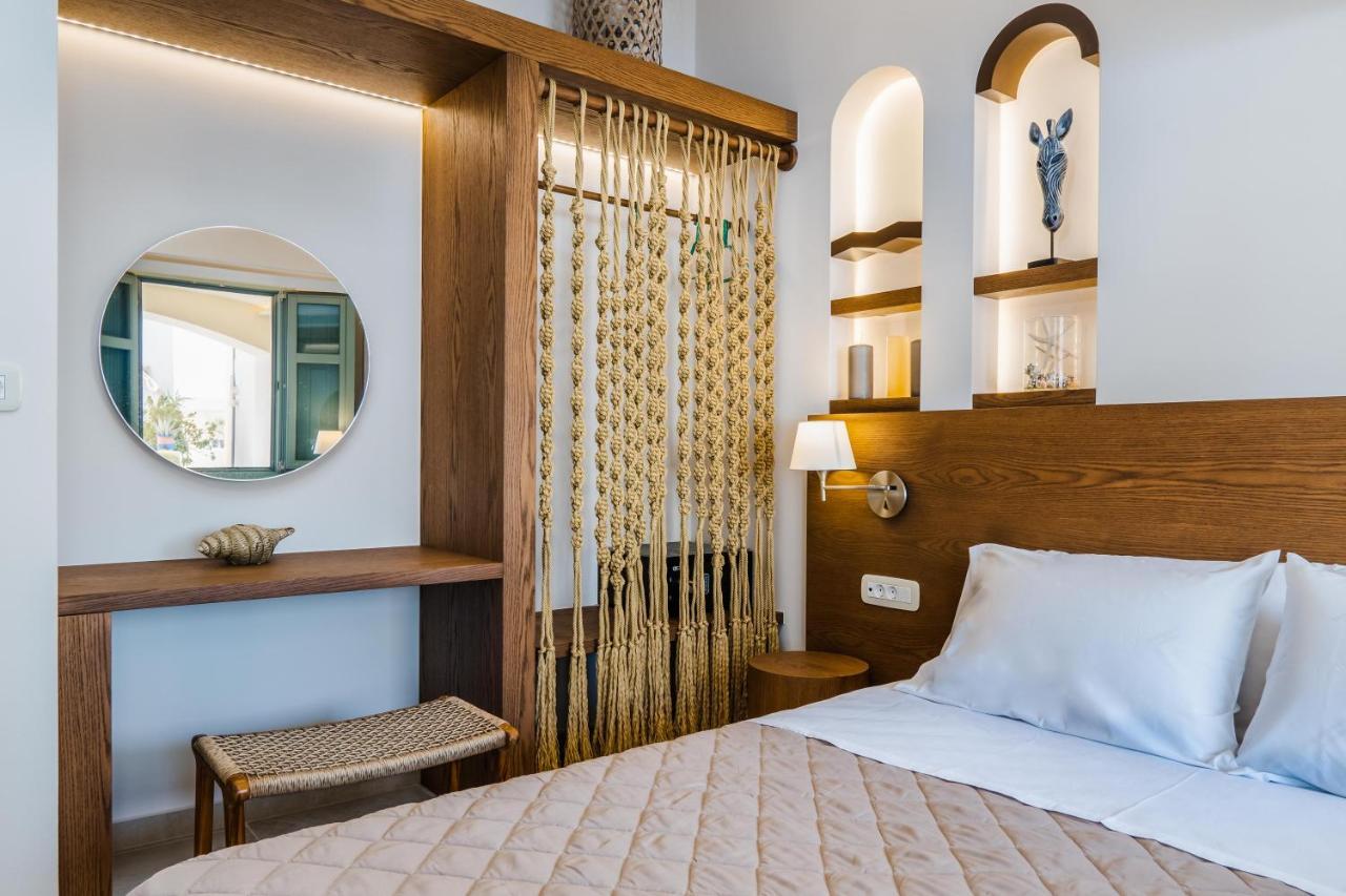 New Villa Katerina - 6 Villas & 6 Private Jacuzzi Emporio  エクステリア 写真