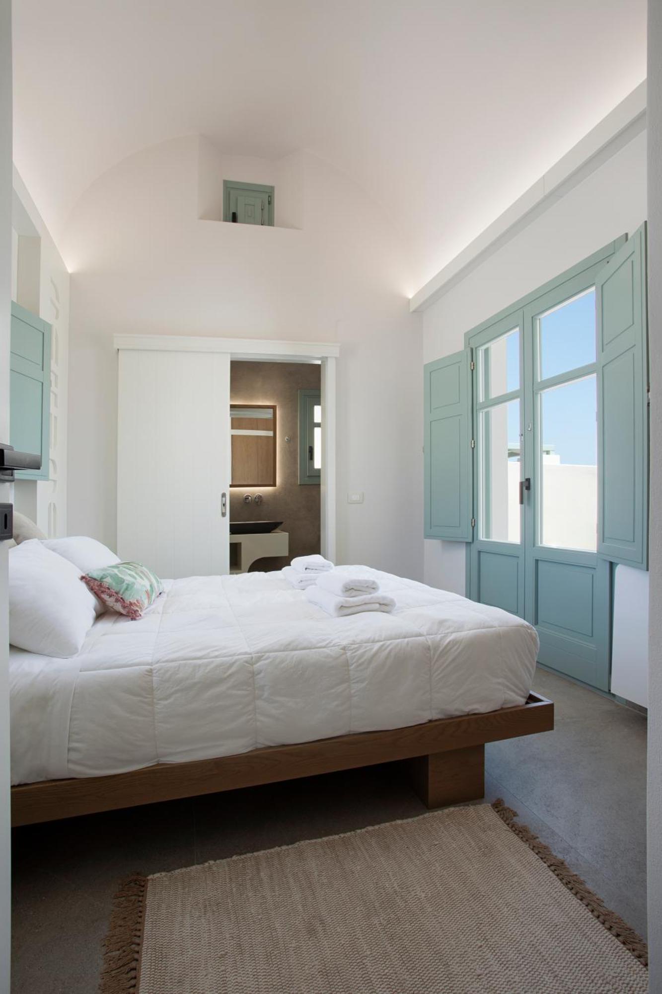 New Villa Katerina - 6 Villas & 6 Private Jacuzzi Emporio  エクステリア 写真